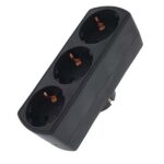 Enchufe triple frontal 16A