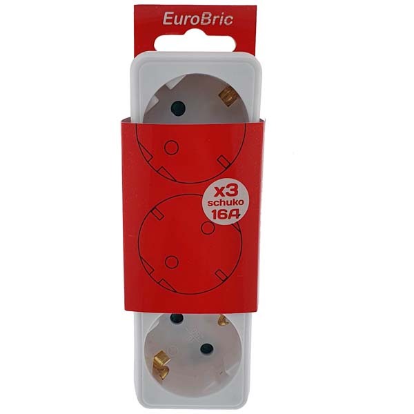 Enchufe triple frontal 16A