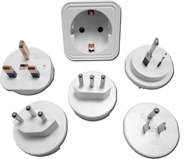 Adaptador universal enchufe