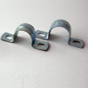 Abrazadera metálica puente metal